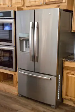 Big Kitchen Fridge Photo